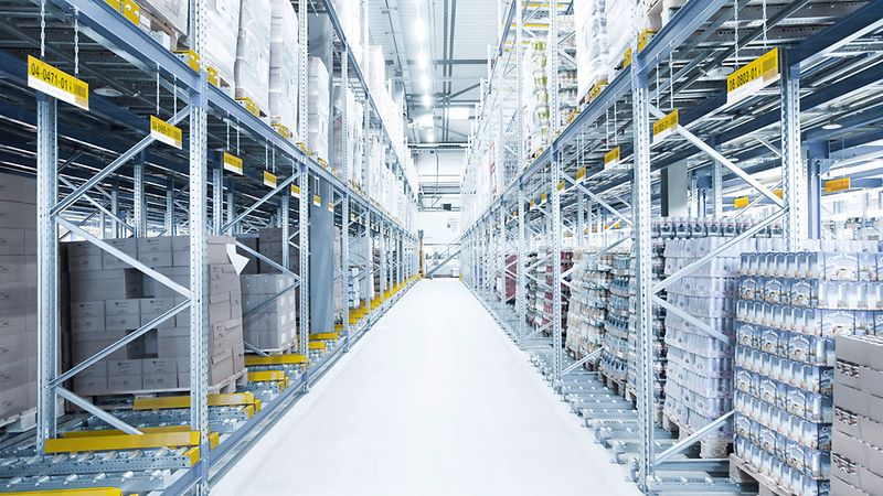 Pallet Racks & Automated Guided Vehicles (AGVs) | SSI SCHAEFER