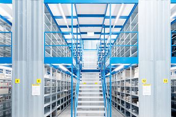 mezzanine with R 3000 shelving system