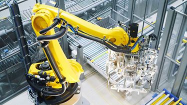 Robot de depaletizare la Schaeffler