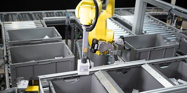 Piece Picking Robot