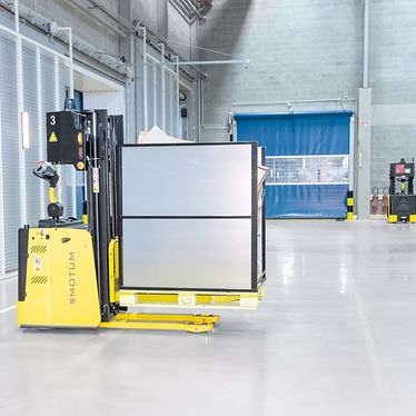 Automated guided vehicle by MoTuM