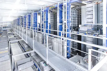 Szállítópálya rendszer az Arvato raktárában