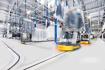 WEASEL AGV raktári szállító jármű