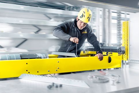 SSi LogiMat® vertikális tárolóautomata - Összeszerelés / karbantartás