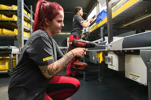 Karrier az SSI SCHÄFER-nél