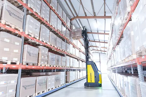 AGV folyosó az Ostendorf raktárában