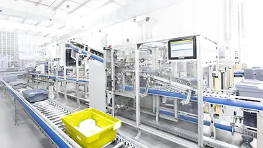 Przeładunek materiałów do koszy i pojemników