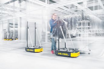 Automated guided vehicle WEASEL® hanging goods