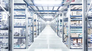 Mezzanine de stockage et espace de picking