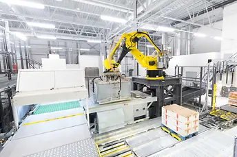 Raklapbontó robotok az ASKO-nál