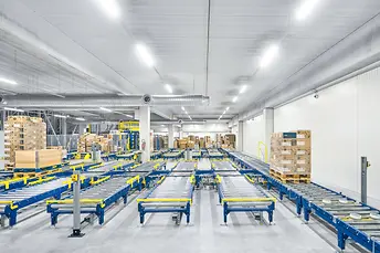 Lantmännen Unibake Londerzeel_conveyor overview (4).jpg