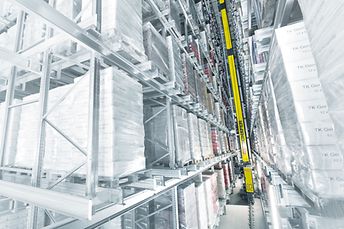 Storage and Retrieval System Exyz - Automated deep-freeze high bay warehouse
