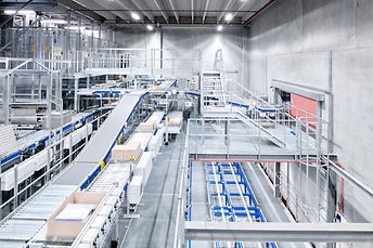 JYSK Denmark carton and bin conveying system