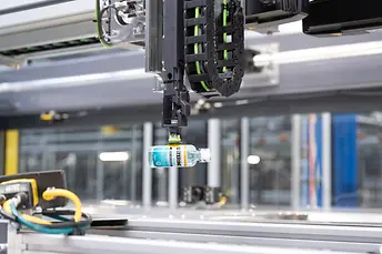 SSI Piece Picking Kommissionierroboter