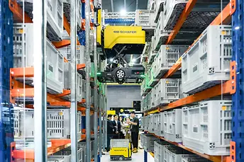 SSI Schaefer-CeMAT2025-Singapore-rackbot elevate