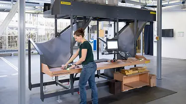 225_Entladung_zuschnitt