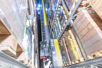 2304_HBW_Alley_corr