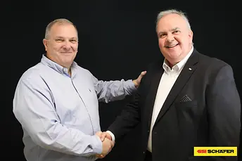 SSI SCHAEFER_PHOTO changement de direction avec logo