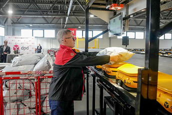 DPD Latvia loading