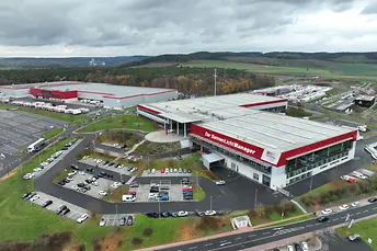 014_building_outside
