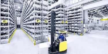 Picture of pallet racking at QuantiParts 