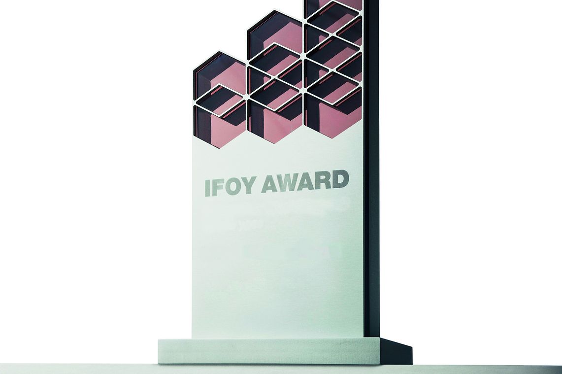 IFOY Award WEASEL®