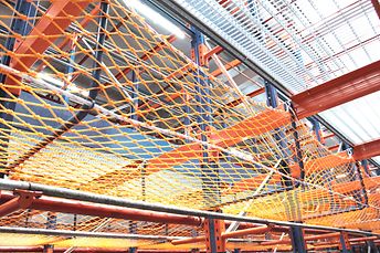Mezzanine safety netting system